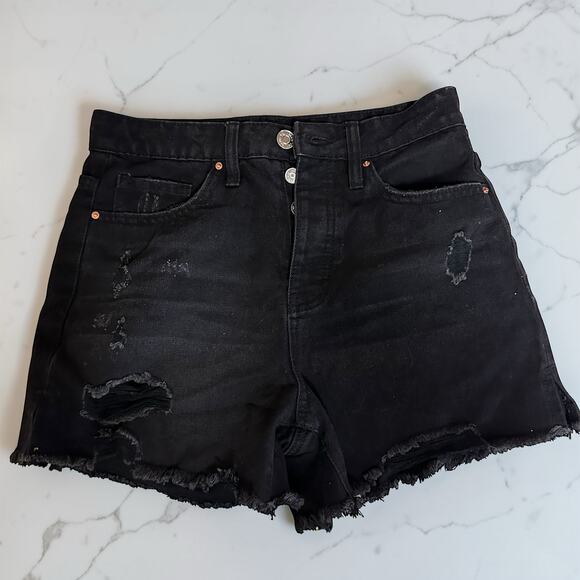 YMI Pants - YMI 80's Mom Fit Black High Rise Distressed Denim Short Shorts Size 26